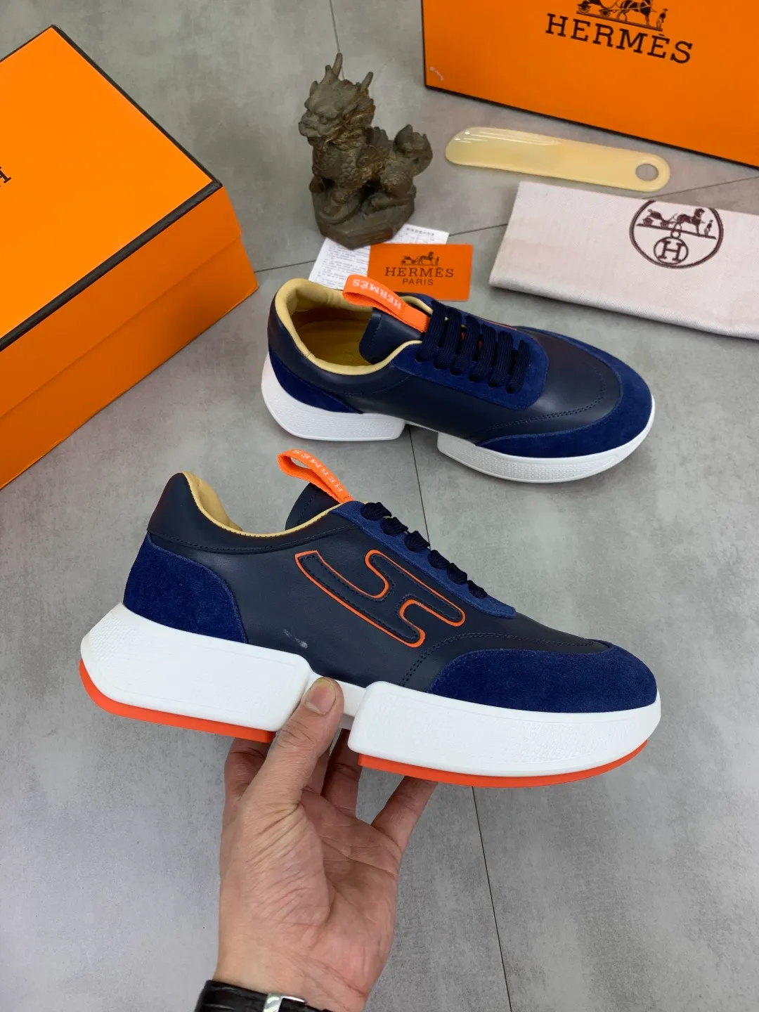 Men's shoes 💰P460 new style [HERMES] Hermès - High-end quality original order - Upper: 🔝 Napa calfskin, sewn brand 'H' totem - Inner: water-dyed cowhide - Outsole: ultra-light TPU foam; molded outsole - Ultra-high quality control·Fine workmanship: highlighted (high-end·luxury·grade) -Size: 38-44 (45 can be customized)·